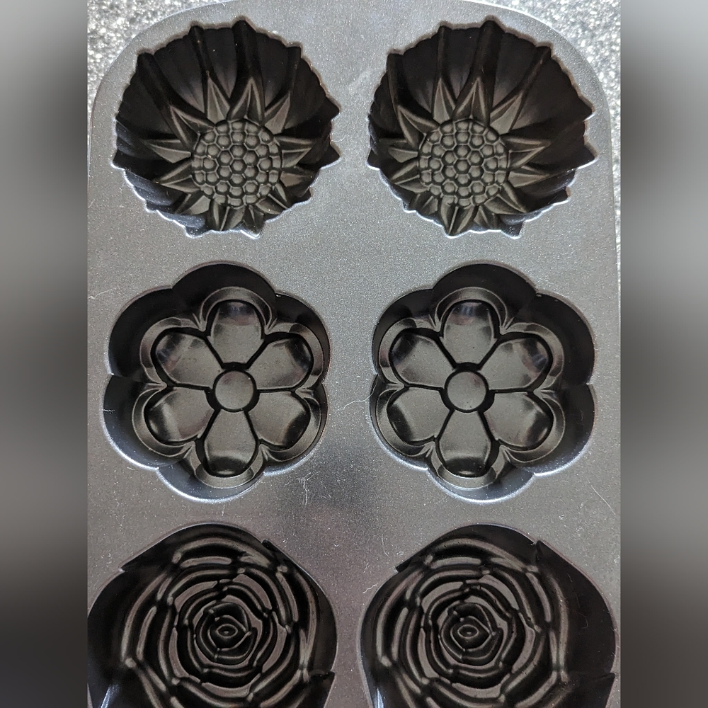 Nordic Ware mini flower loaf pan